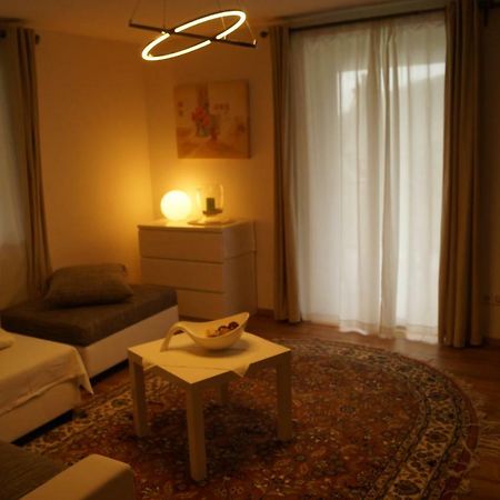 Traumhafte Ferienwohnung Mit Pool Steinen  Exterior photo